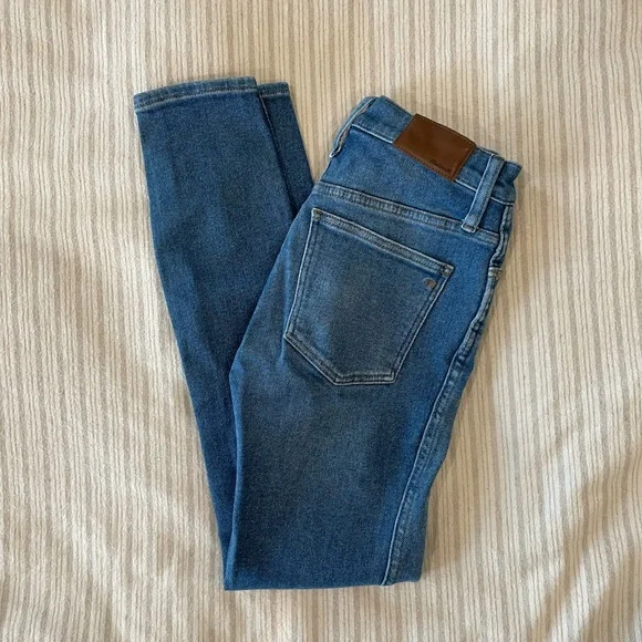 Madewell 10” Skinny Crop - Picture 3 of 5